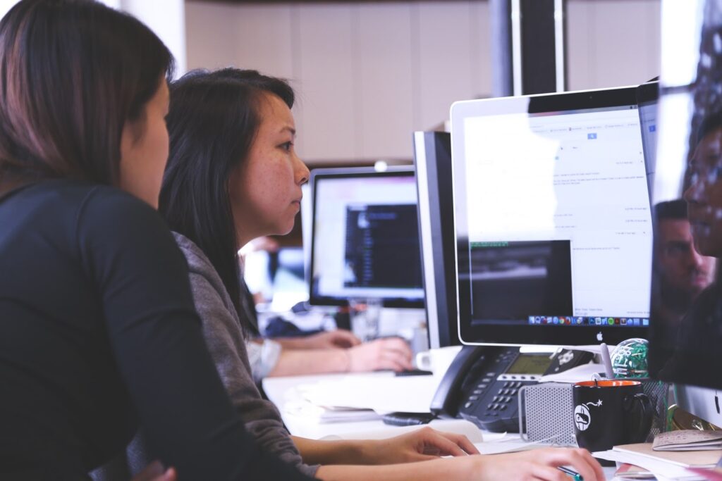 ¿Cuál es la diferencia entre Front End, Back End y Full Stack Developer?