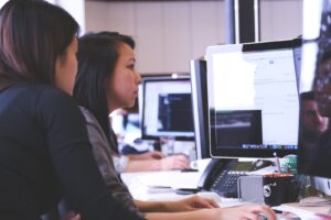¿Cuál es la diferencia entre Front End, Back End y Full Stack Developer?